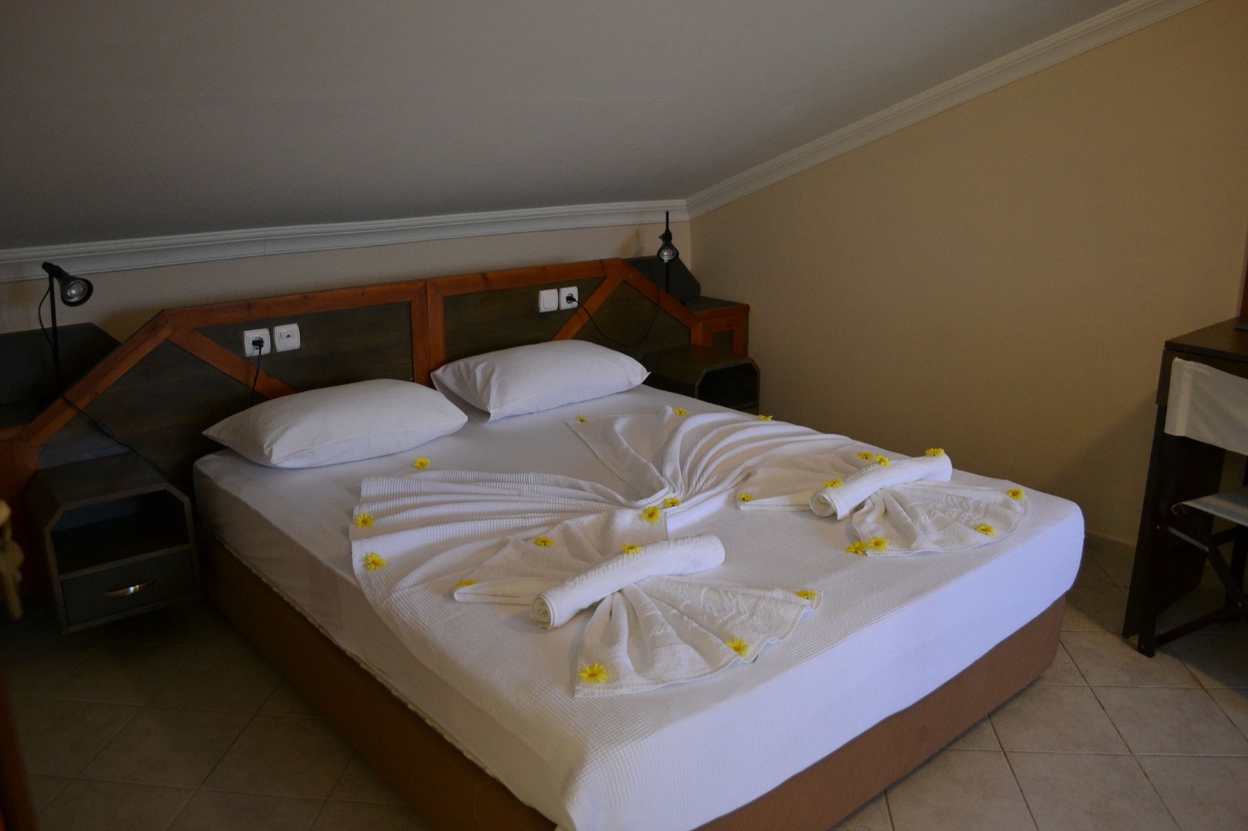 Standard-Dachzimmer Grenadine Lodge